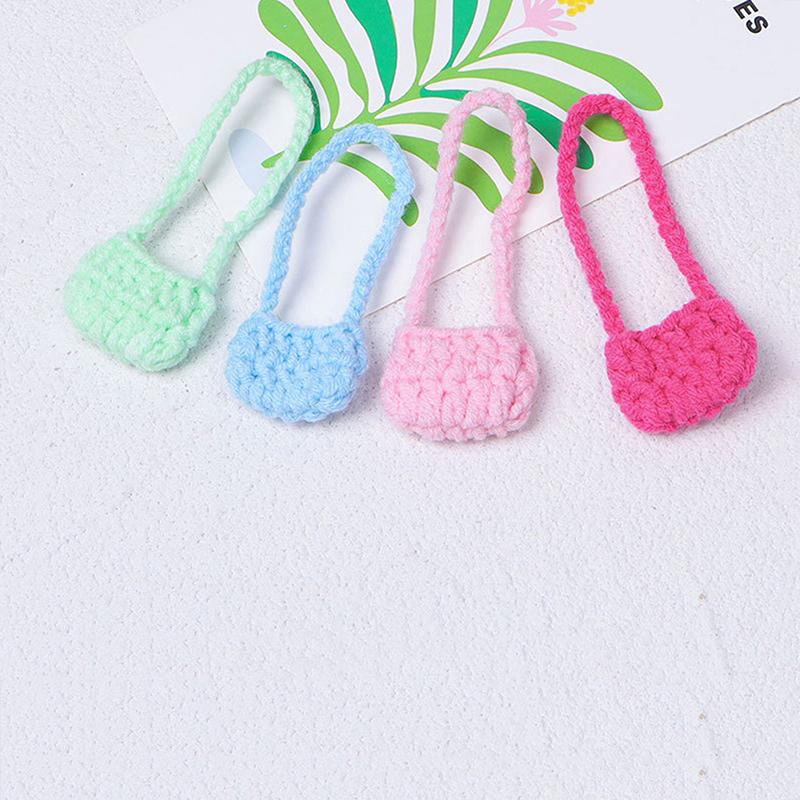 1/12 Doll Plush Knitted Shoulder Bag Crossbody Bag Doll Mini Dress Up Accessories Dollhouse Decor Kid Pretend Play Toys