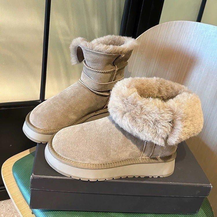 Lapel fluffy snow boots New winter piled thickened short boots Cold-resistant and warm large cotton shoes