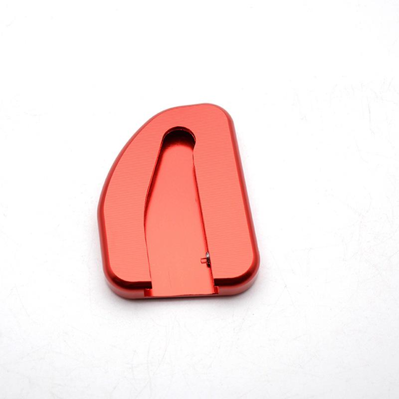 Honda Gold Wing 1800 Off-Road Accessories: Enlarged Footpegs and Widened Pads