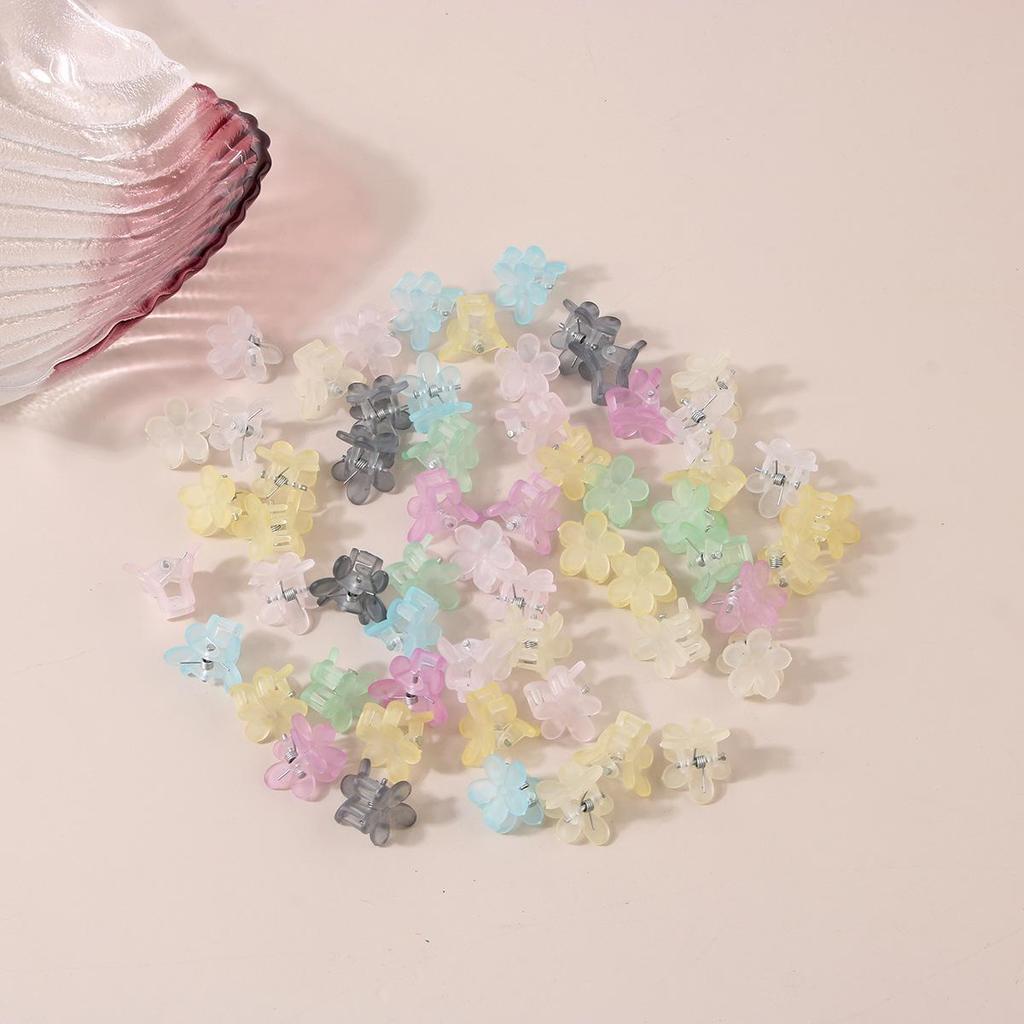 Korean Cute Pearl Floral Cat's Eye Hair Claw Clip