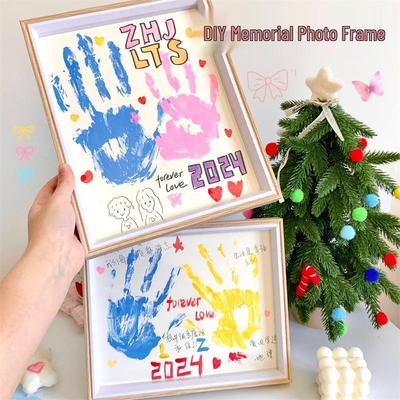 Couple Handprint DIY Photo Frame - Memorial Valentine's Day Gift for Best Friend or Boyfriend (520 Qixi Edition)