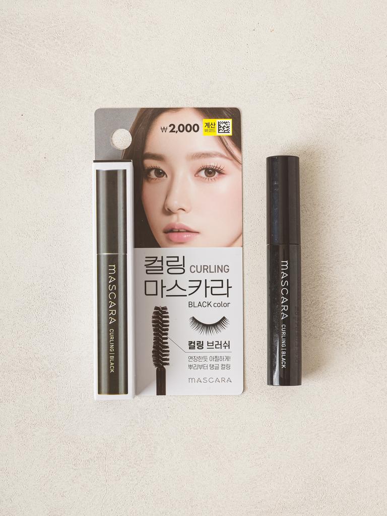 Lovely Volumizing & Curling Mascara