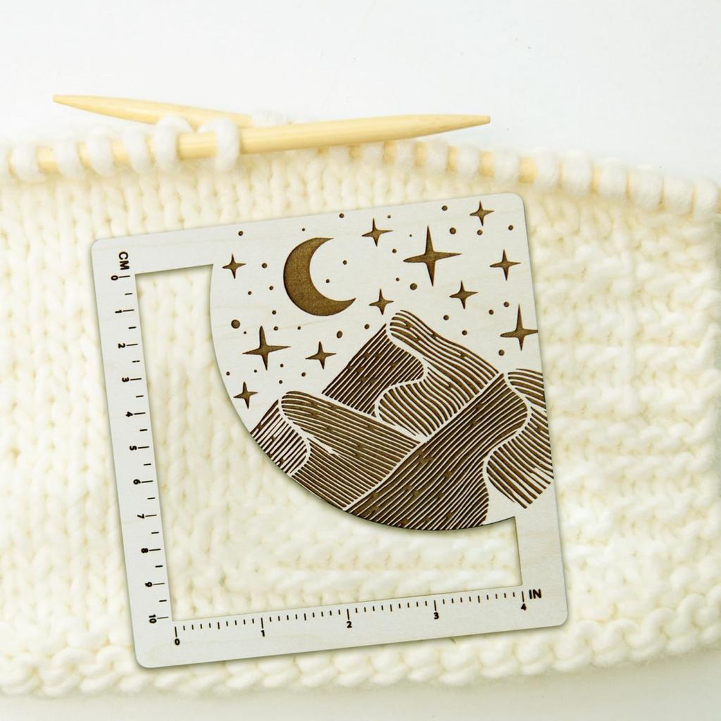 Wooden DIY Knitting Board with Stitch Markers - Square Handcrafted Yarn Tool for Weaving Art, Durable Craft Gift Set