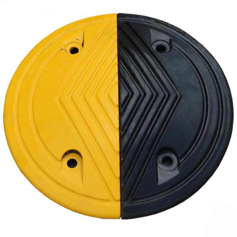 IRIR Heavy-Duty Rubber Speed Bump