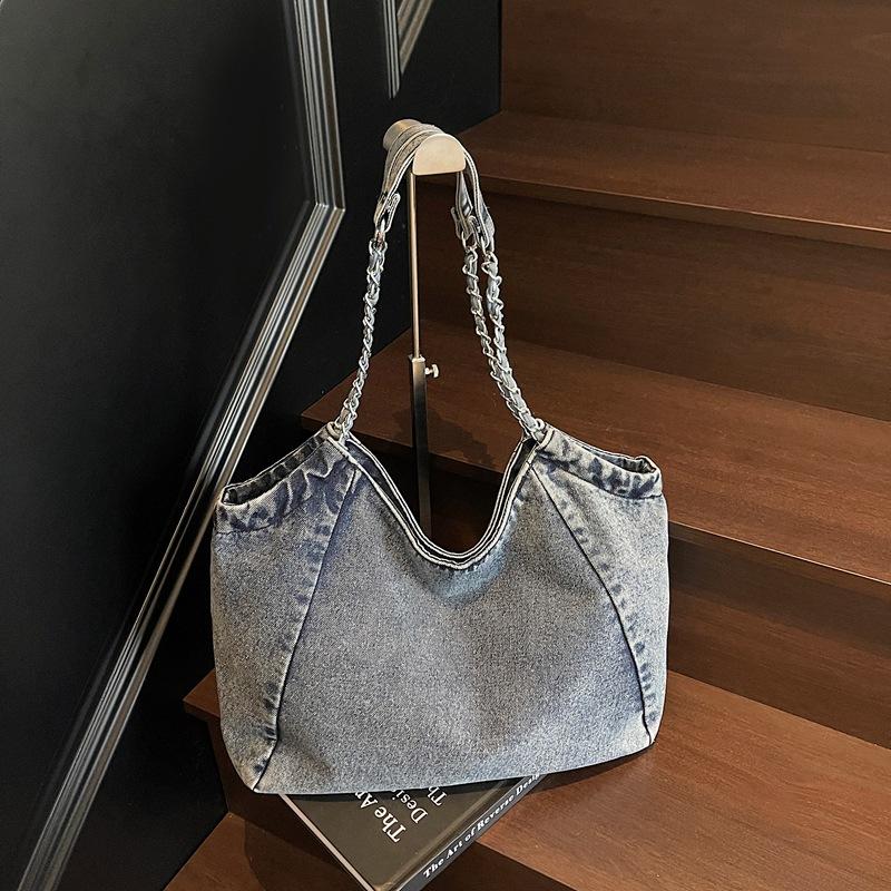Autumn and winter new trendy fashion retro shoulder bag bag commuter large capacity chain shoulder tote women's bag