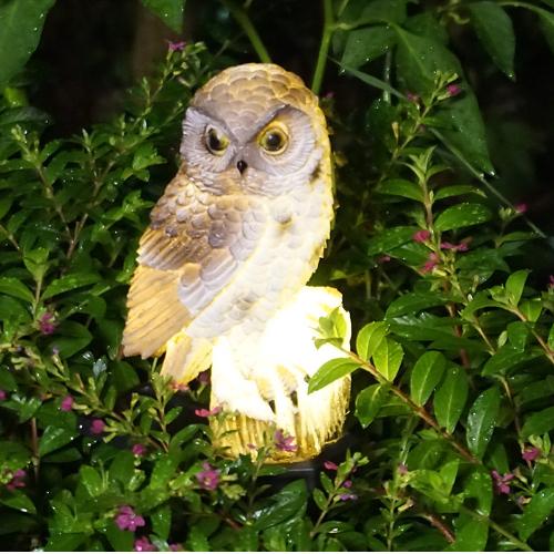 Solar Eagle Stehlampe Tierlampe Eichhörnchen Panda Villa Innenhof Dekoration Atmosphärenlampe Rasenlampe Eule