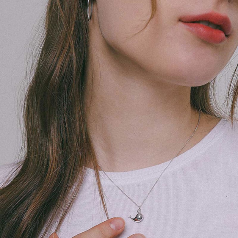 

J.Lauren Chubby Whale Silver Necklace N01165 single type