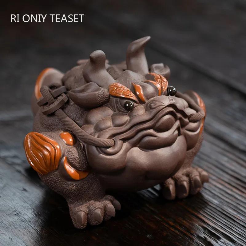 Yixing Handmade Purple Clay Tea Pet Golden Toad Model Sculpture Crafts Animal Tea Figurine Ornaments Chinese Tea Set Decoration