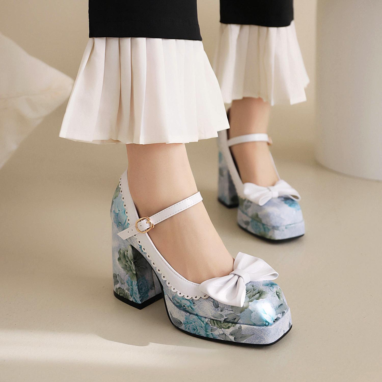 

French romantic fashion sweet bow light mouth single shoes printed square head thick heel high heels one word buckle belt women s shoes 43 синий