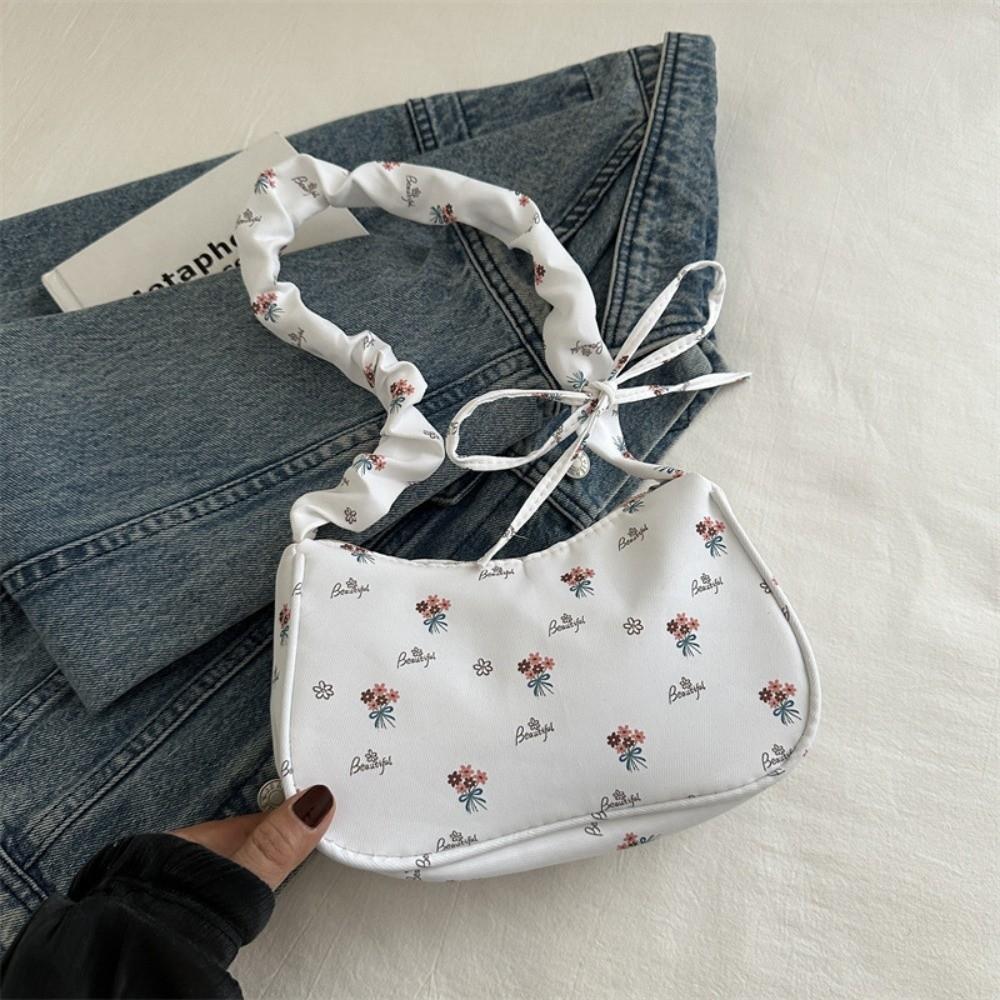 Sweet Flower Pleated Underarm Bag Nylon Large Capacity Floral Shoulder Bag Zipper Lightweight Girls Handbags Women