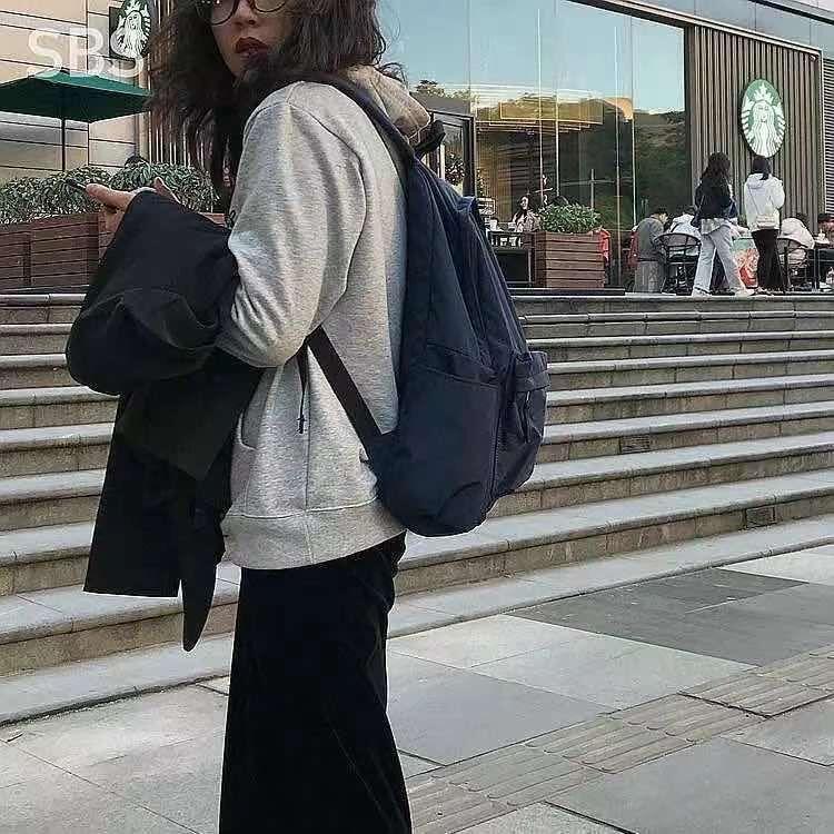 Mochila ligera de nylon Deportes Unisex Mochila juvenil hombre y mujer  Estudiantes universitarios Bolsa de computadora comprar a buen precio —  entrega gratuita, reseñas reales con fotos — Joom