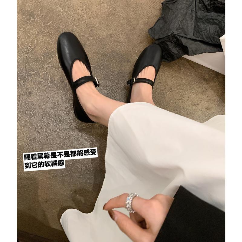 [] Collection~ row soft sheepskin flat-bottomed buckle Mary Jane single shoes women's grandma shoes