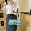 Underarm bag women's large capacity 2025 autumn new French niche retro foreign style shoulder bag Crossbody baguette bag