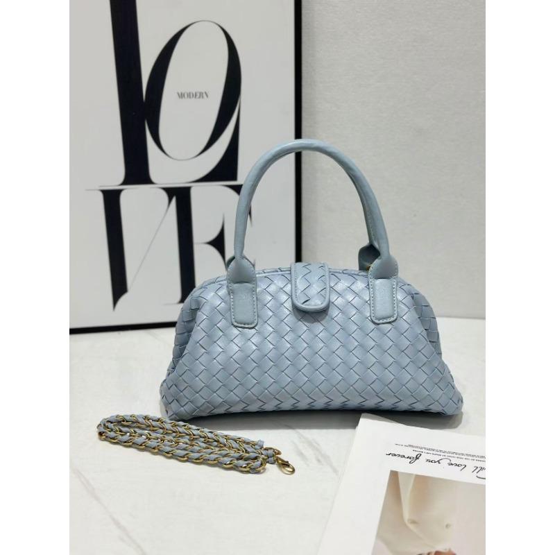 Hand-woven Shell Bag, Genuine Leather Women's Bag, High-end Bowling Handbag, Crossbody Shoulder Bag.