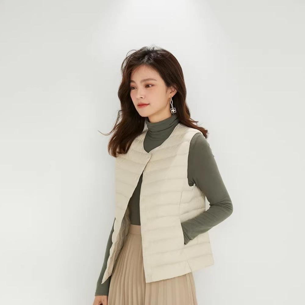 Women's O Neck Sleeveless Puffer Vest Loose Fit Casual Lightweight Down Gilet For Autumn Winter Daily Outfit