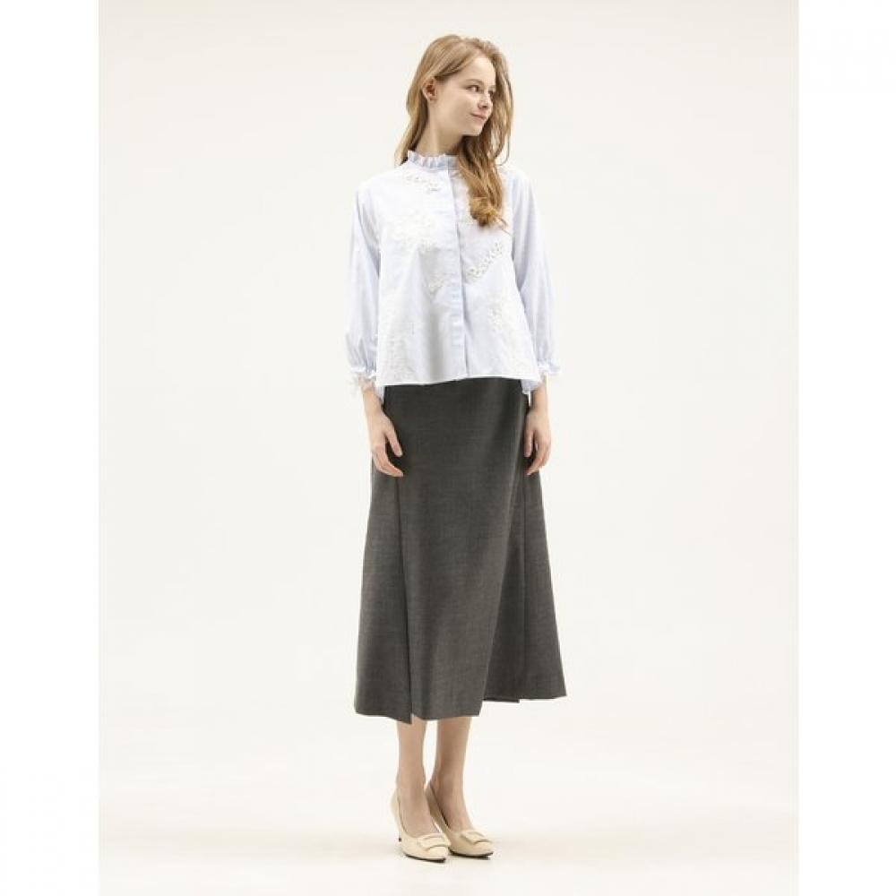 SON JUNG WAN Flower Frill Neck Shirt Zdr6161200