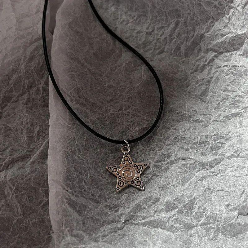Y2K Star Moon Pendant Choker Celestial Necklace Leather Cord Chain Silver Tone Swirly Star Earrings 90s Retro Sweet Cool Jewelry