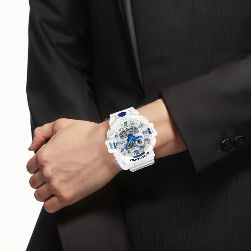 Casio G-SHOCK 200 Meter wasserdicht Sport Quarz Harzarmband Herrenuhr weißes Zifferblatt GA700HDS-7A
