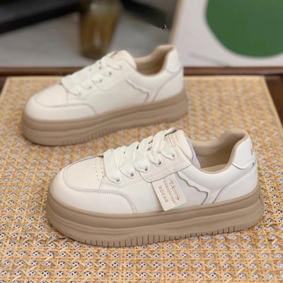 Leren Witte Schoenen Dames Lente Nieuwe Mode All-Match Ademend Dikke Zool Verhogende Board Schoenen Casual Sneaker