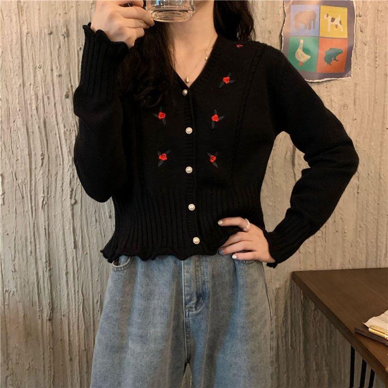 Women's Spring Korean-style Floral Embroidered Knit Cardigan Versatile V-neck Sweater Base Layer Long-sleeve Top