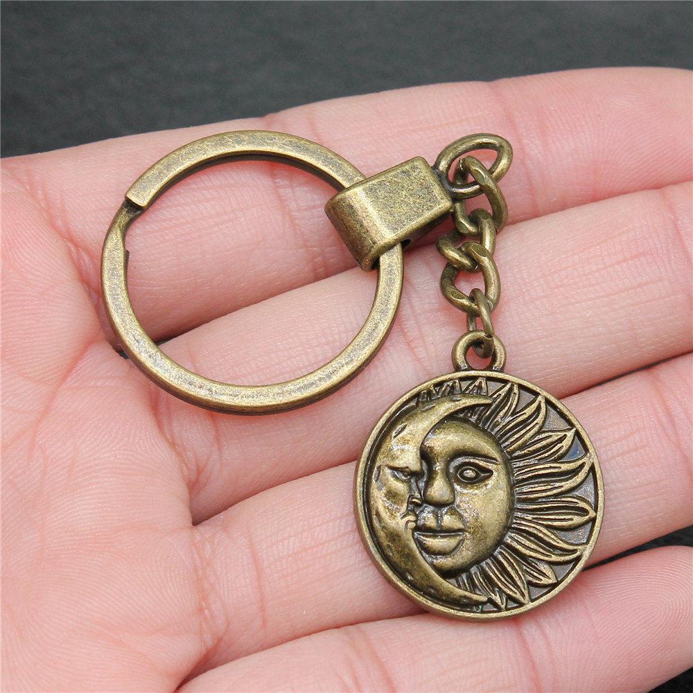 30mm Keychains Sun Moon Pentagram Vintage Jewelry Supplies QY047