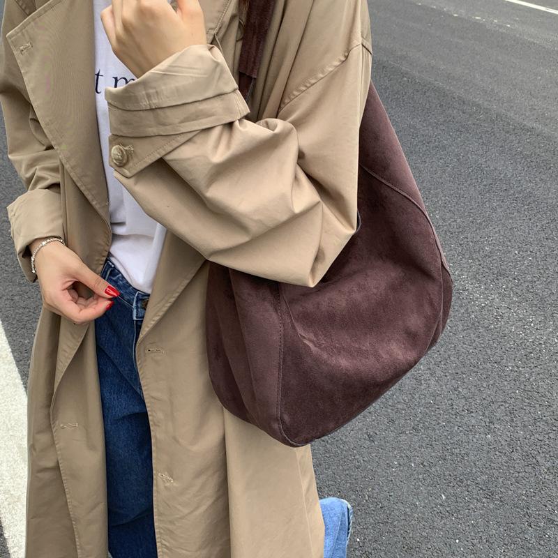 Suede Hobo Bag with Open Top Design Large Capacity Everyday Fashion Shoulder Bag