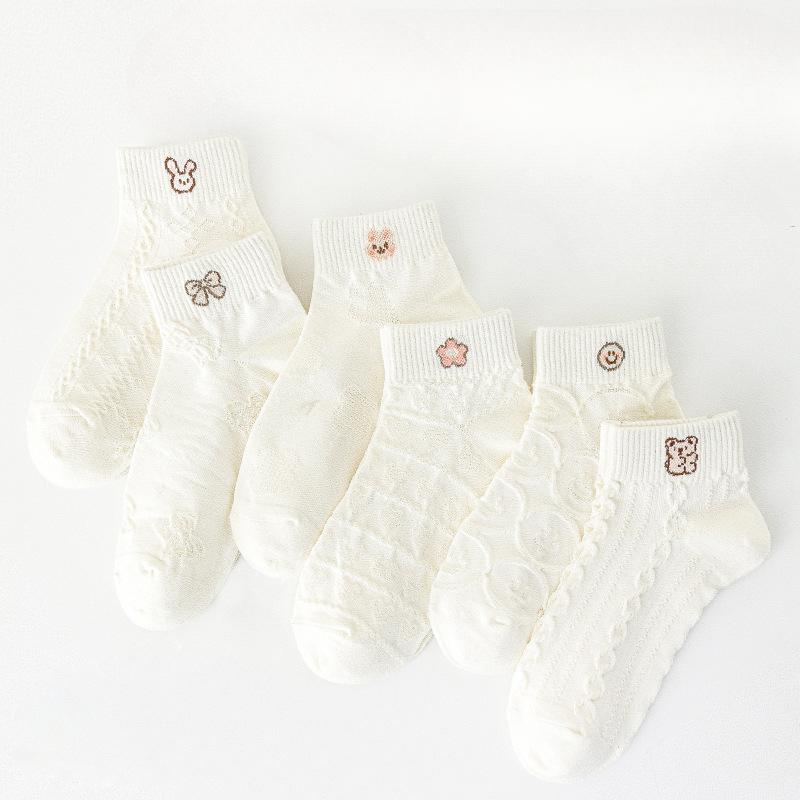 White Socks, Women's Short Socks, Summer Thin and Trendy, Spring and Autumn Mid-calf Socks, Cute Summer
