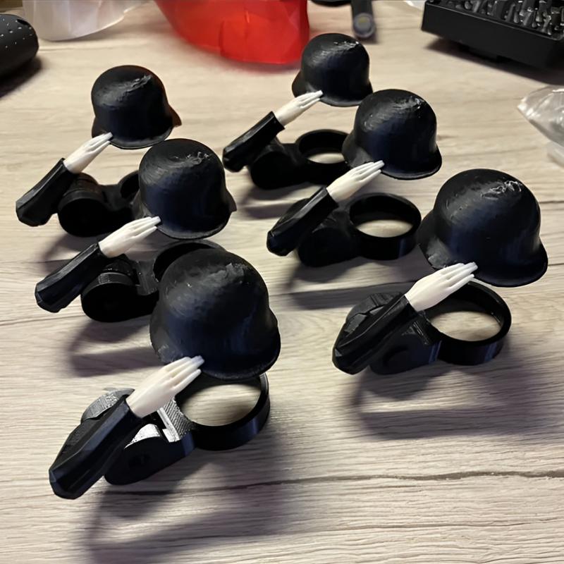 1PC Funny Soldier Salute Beer Bottle Helmet Craft Beer Bottle Caps Few Repeats No Dents Huge Variety Of Assorted Caps