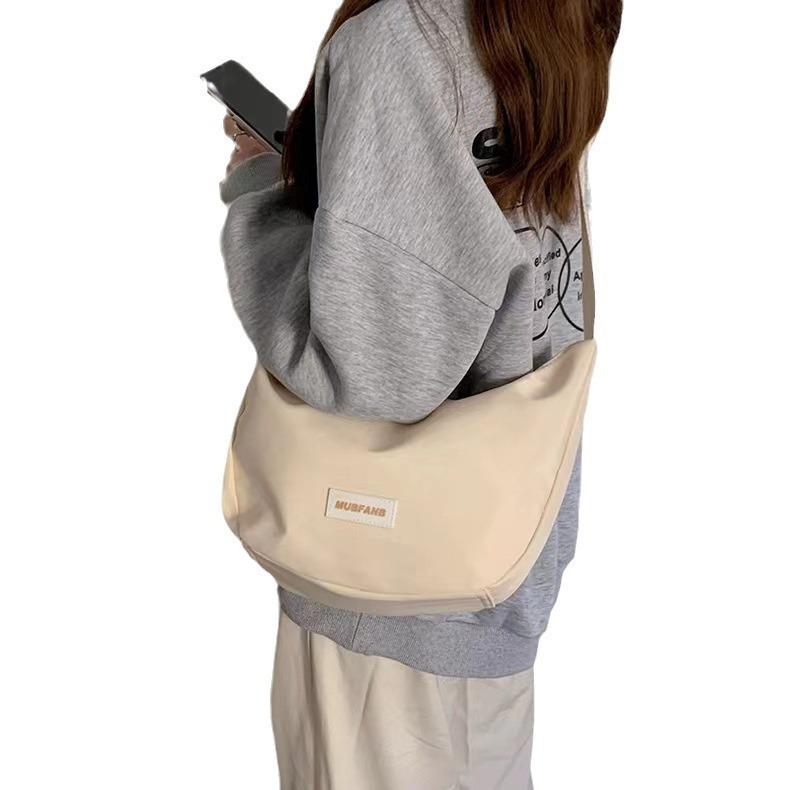 

This Year s Trend Large Capacity Canvas Bag Niche Design Minimalist Light Retro Casual Dumpling Bag Student Class Crossbody бежевый