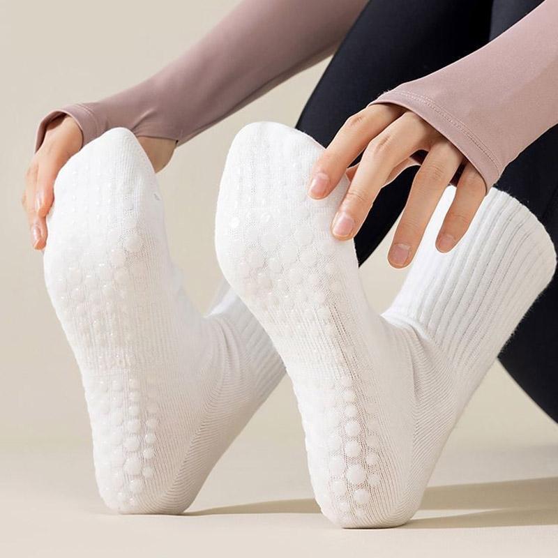 Mid-Calf Yoga Socks Anti-Slip Breathable Sweat-Absorbing Odor-Free Massage Sole for Pilates Gym Fitness Floor Socks