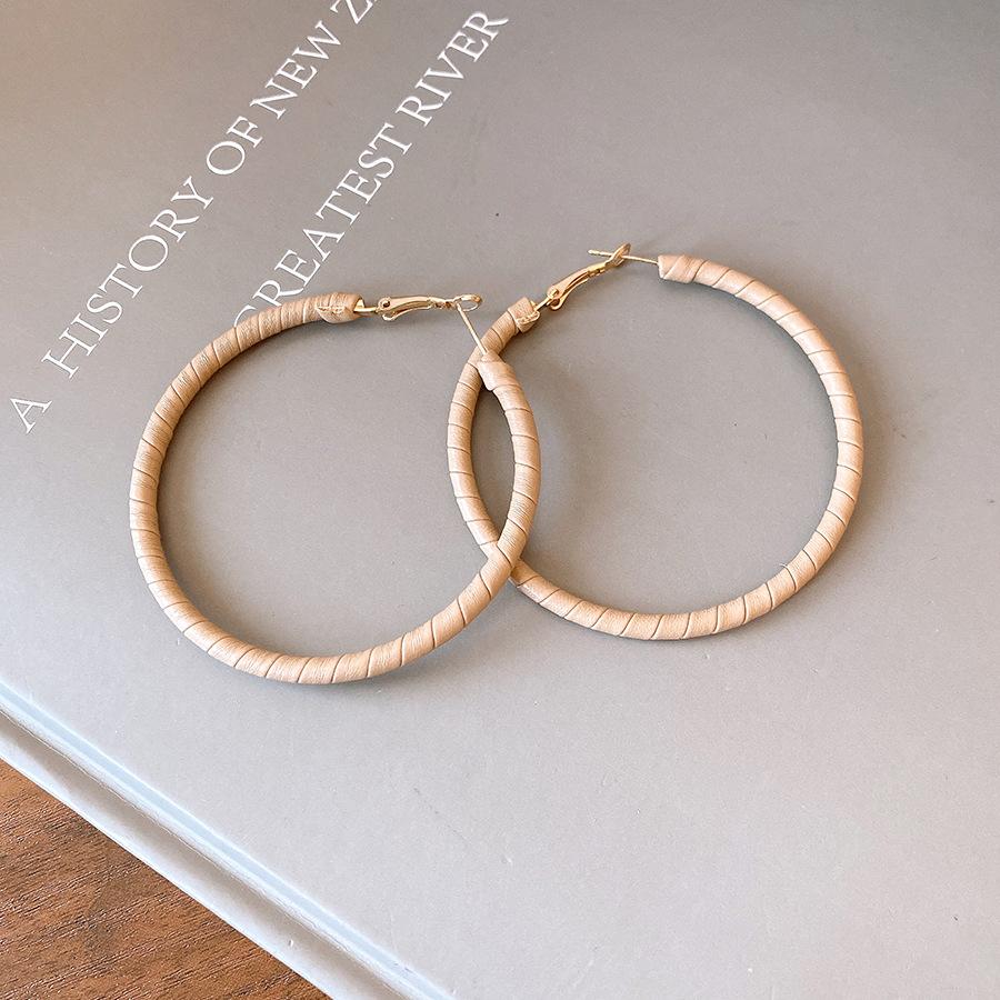 Silver Needle Leather Wrapped Round Earrings Fashion Commuter Simple Earrings Niche Premium Temperament Earrings Women