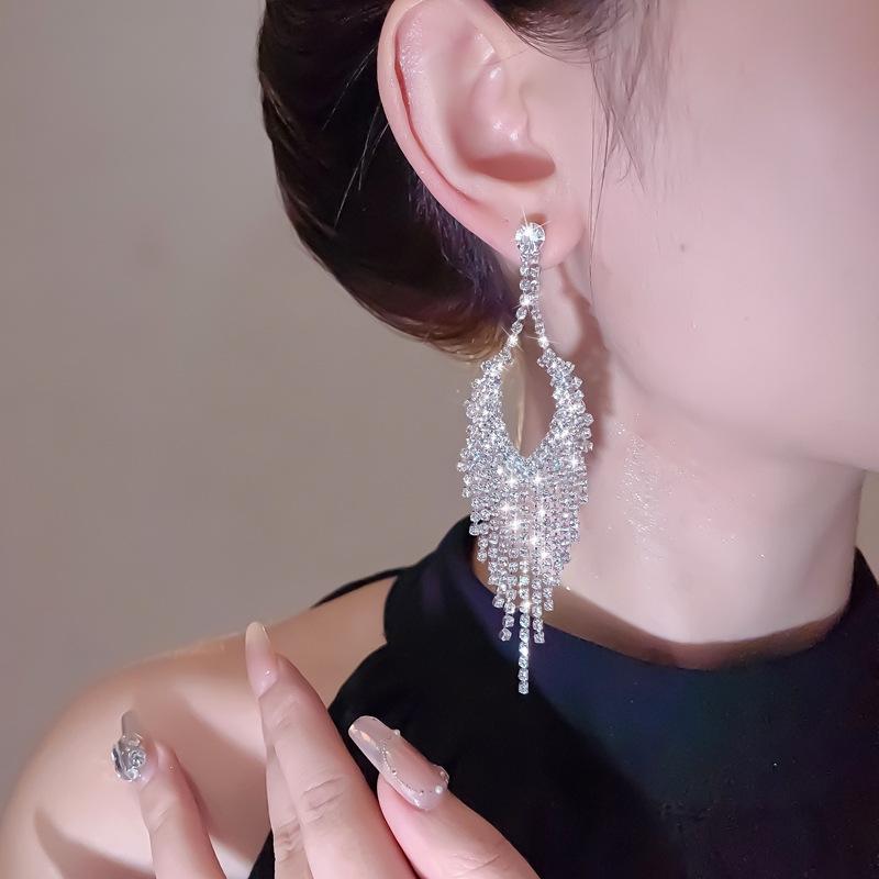Exaggerated Geometric Long Fringed Earrings Super Flash Earrings Versatile Temperament Fashion Studs Rhinestone Earrings Women