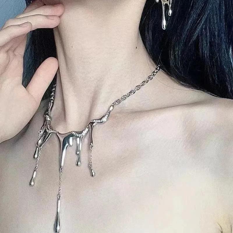 Women Fashion Summer Liquid Irregular Necklace Girl Niche Design High Sense Fashion Jewelry Accessories for Women Creative Gifts