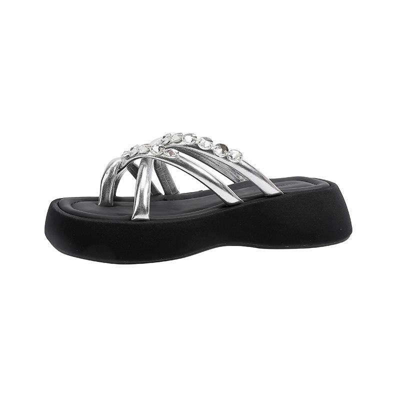 Muffin thick-soled open-toed cool slippers summer new shoes rhinestone toe wear one-word slippers women
