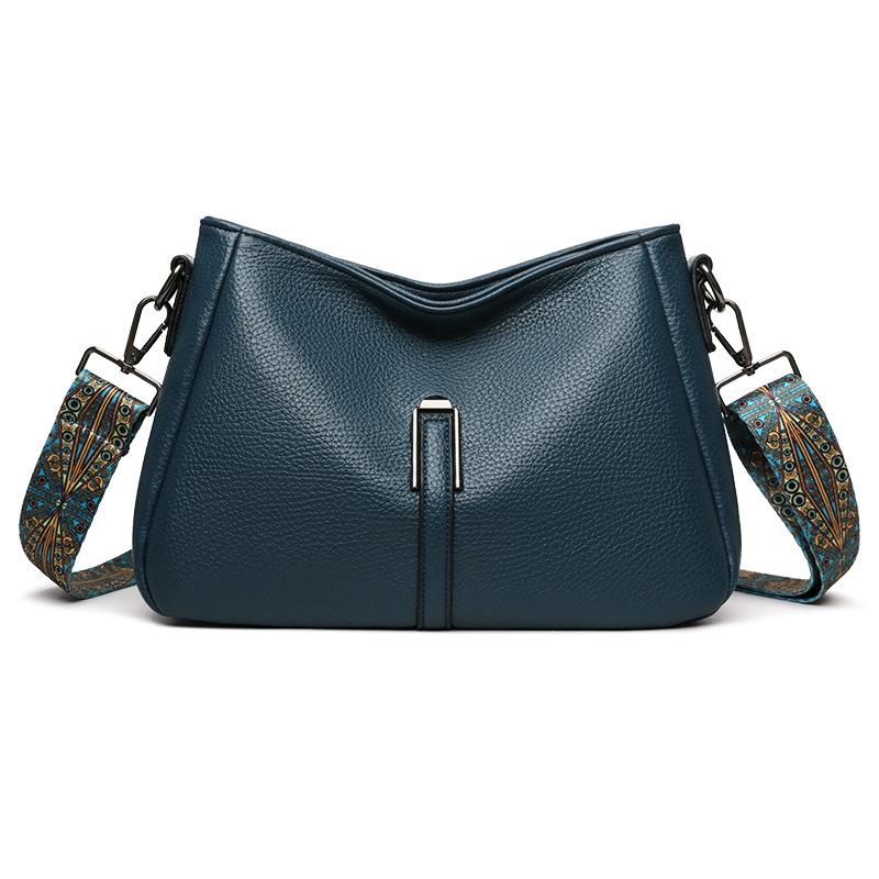 

Soft Leather Stylish and Simple Crossbody Bag for Women синій