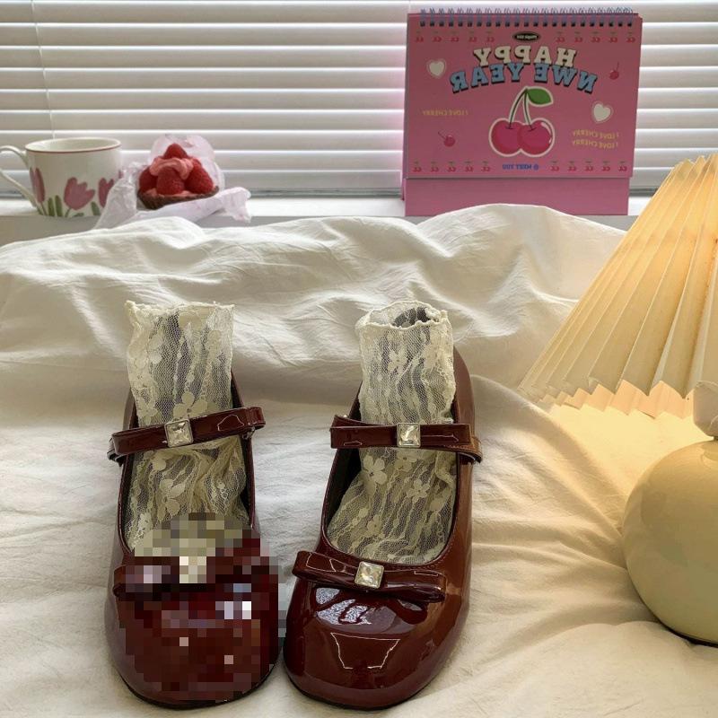 

Туфли-лодочки на толстом высоком каблуке с бантом, маленькие кожаные туфли, женские, летние, новые, ретро, японские, jk, французские, для ношения с юбкой, туфли Мэри Джейн one pair of follow-up posts бордовый