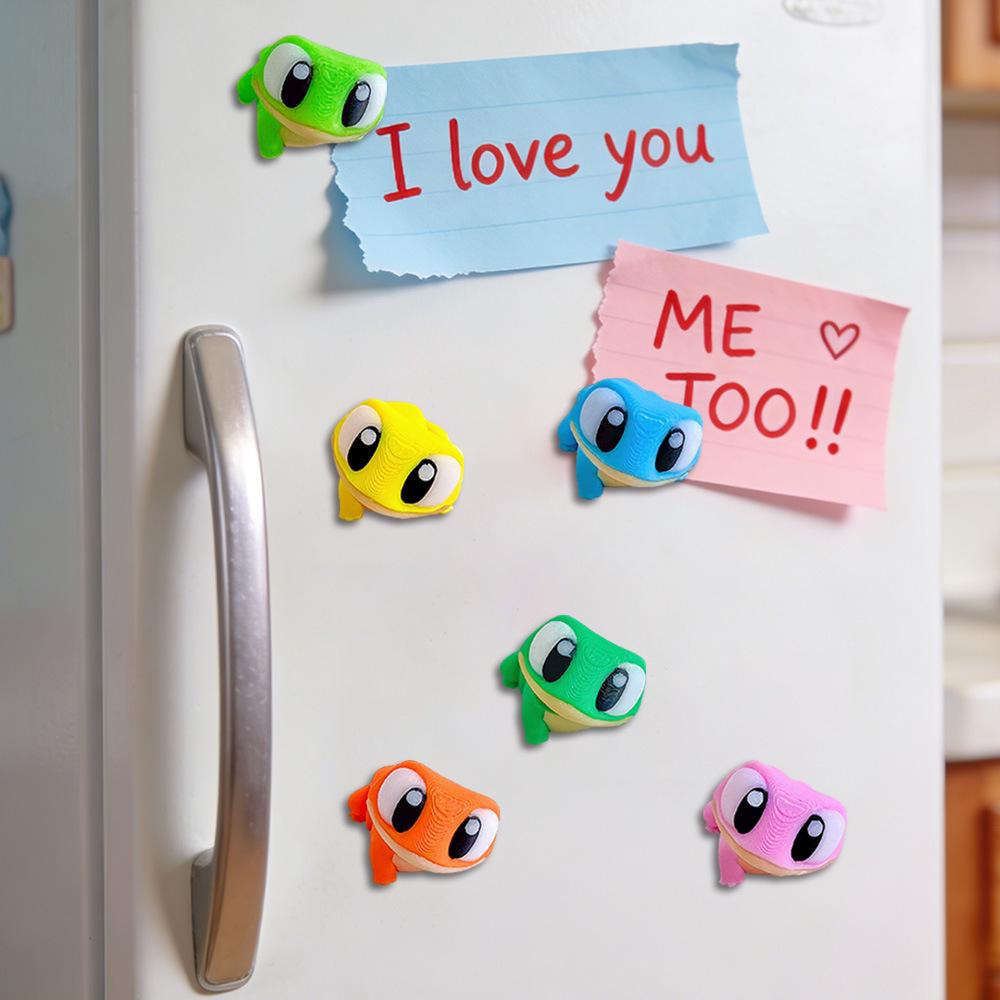 3D Stereo Big-Eyed Frog Magnetic Fridge Sticker - Cute and Creative Decor
