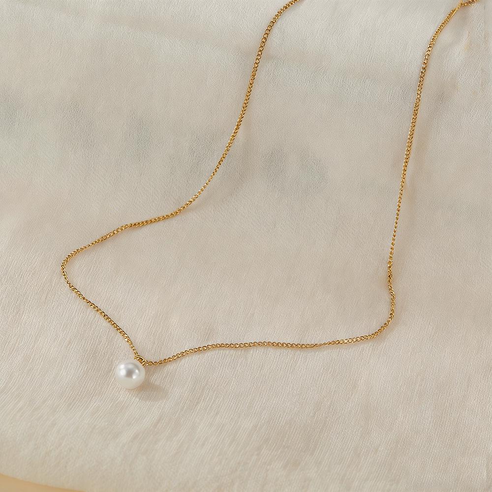 European French Minimalist Single Pearl Titanium Steel Clavicle Necklace