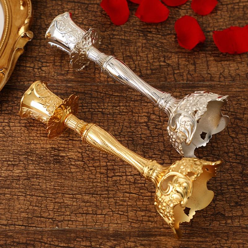 Vintage European Classical Wind Candle Holder Exquisite Pattern Decorative Lighting Practical Craft for Home