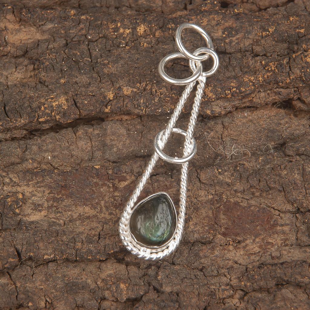 Labradorite Gemstone Silver Jewelry, 925 Solid Sterling Silver Beautiful Pendant ,Handmade Pendant For Anniversary Gift