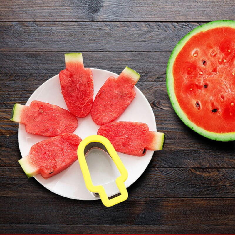 Watermelon Bar Making Slicer Watermelon Knife (color sent randomly)