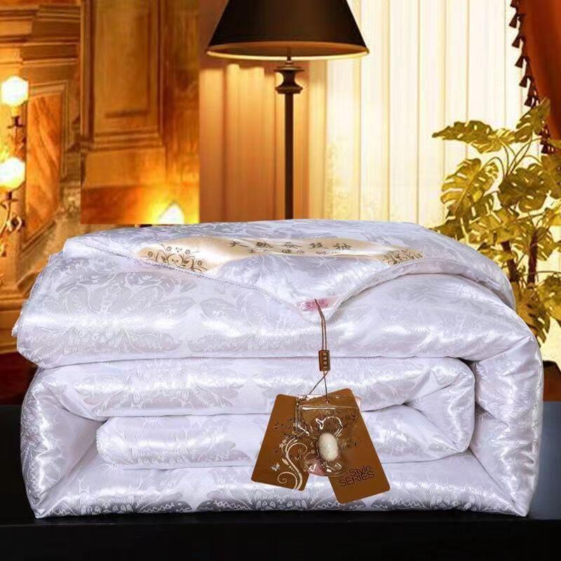 Mulberry Silk Duvet Satin  Jacquard Comforter Wedding Quilt Twin Size Summer Blanket For Couple Bed Single Double Queen Bedding