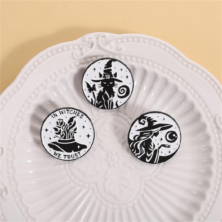 Gothic Halloween Brooch Punk Style Enamel Lapel Pin Witch Black Cats Moon Designs Jewelry Accessories Gift