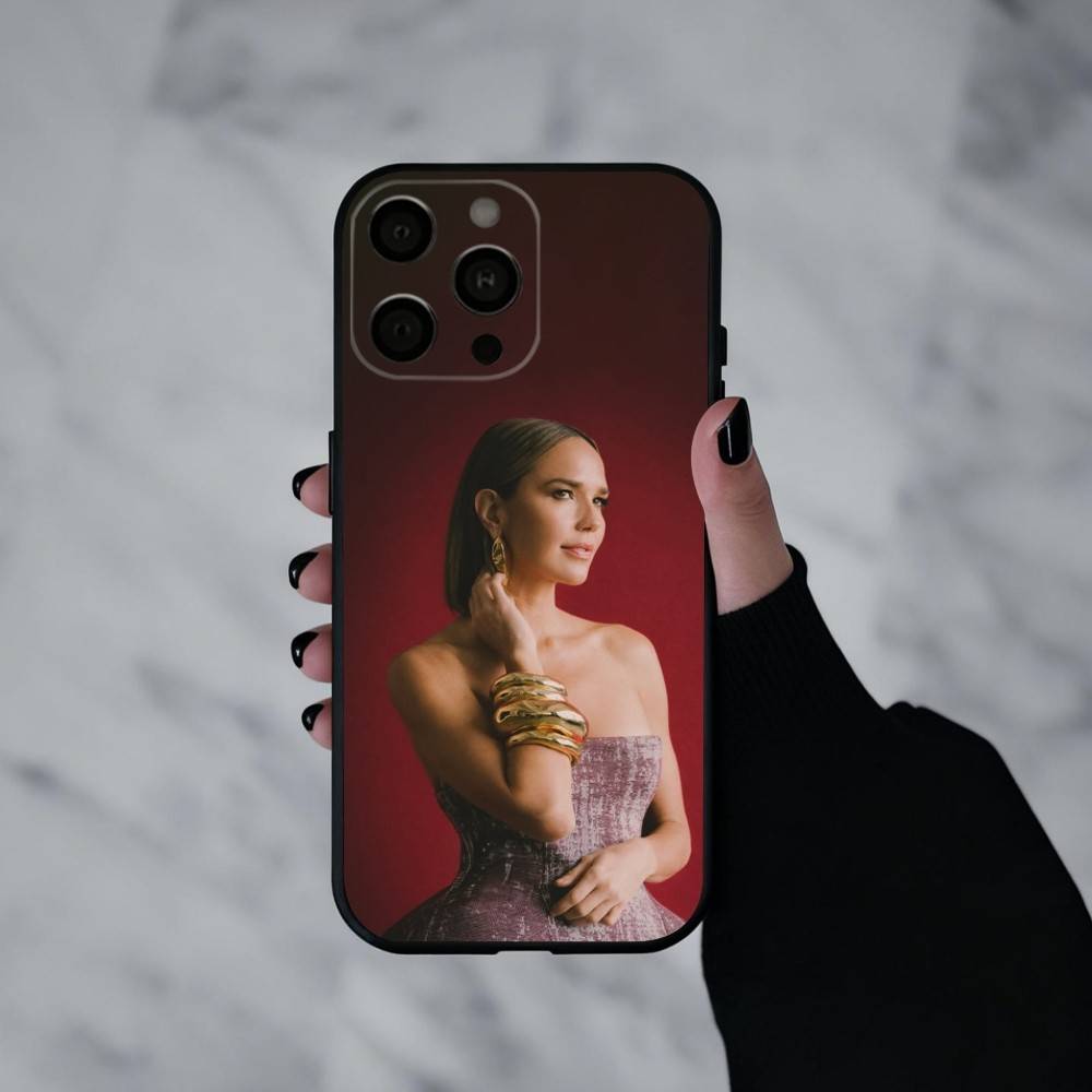 Actress A-Arielle K-Kebbel Phone Case Silicone Soft For IPhone 17pro 16 15 14 13 12 11 X XR Plus Pro Max Plus