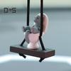 Toilettenkatze Autoanhänger Rückspiegel Hängendes Ornament mit Schlüsselband Humorvolles Auto-Innenzubehör