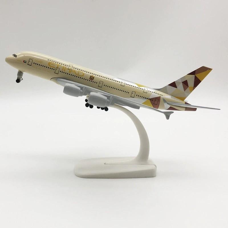 20CM A380 Etihad Airways Diecast Alloy Aircraft Model Model With Wheel Airplane Stand Collectible Display Decor