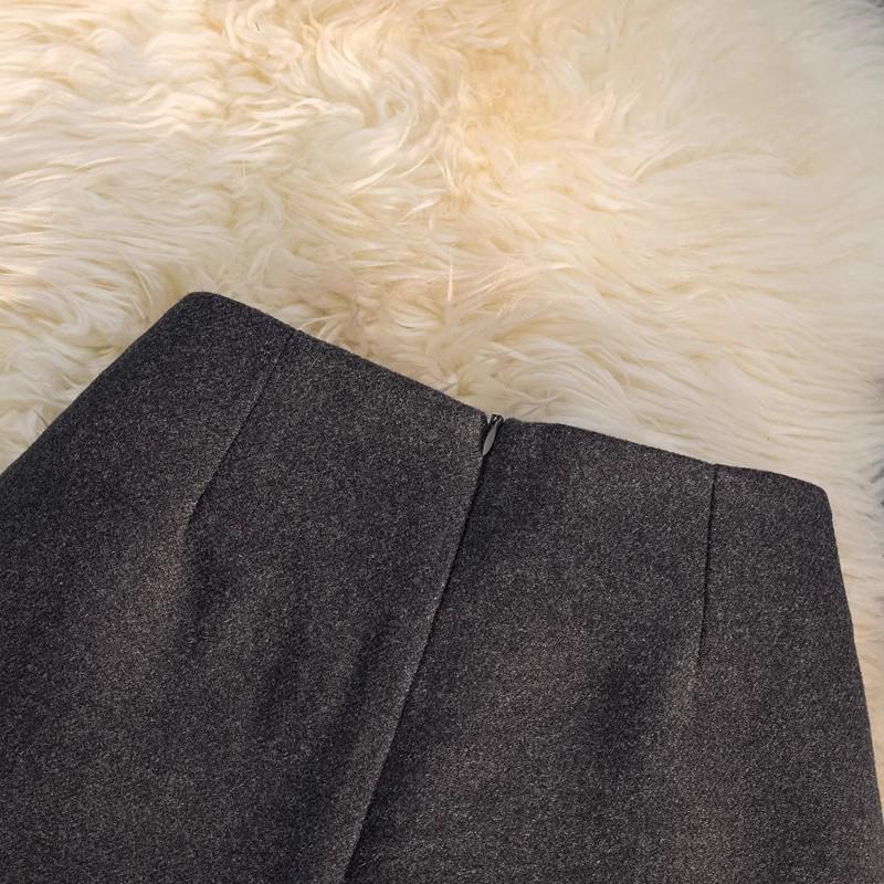 Women's Grey Wool Wide-Leg High-Waisted Shorts, 2025 Autumn/Winter, Plus Size, Casual Loose Fit.