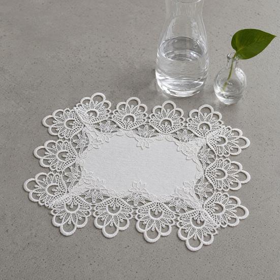 White Lace Placemat, Foldable Soft Anti-Wrinkle Table Mat, Heat Resistant Non-Yellowing Durable Dining Table Protector for Home Decor