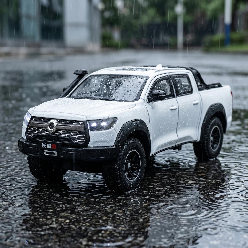 1:24 GWM Poer Cannon Off Road SUV Alloy Metal Diecast Model Car Home Decoration And Collectibles Hobby Display Holiday Ornaments
