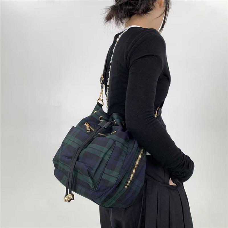 Women'S Splicing Multi-Pocket Shoulder Bag Drawstring Niche Design Trendy Shoulder Messenger Bag